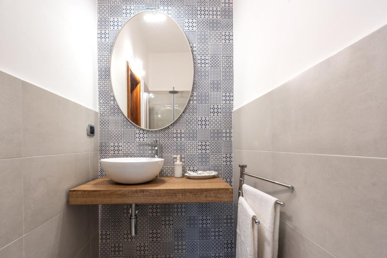 Apartment Into Vico Neapel